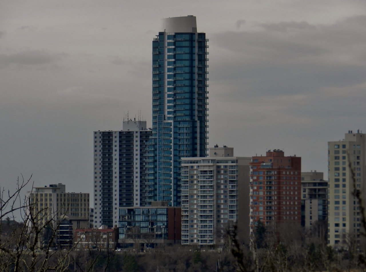 Sask Dr. & Whyte 2020-04-25 009.JPG