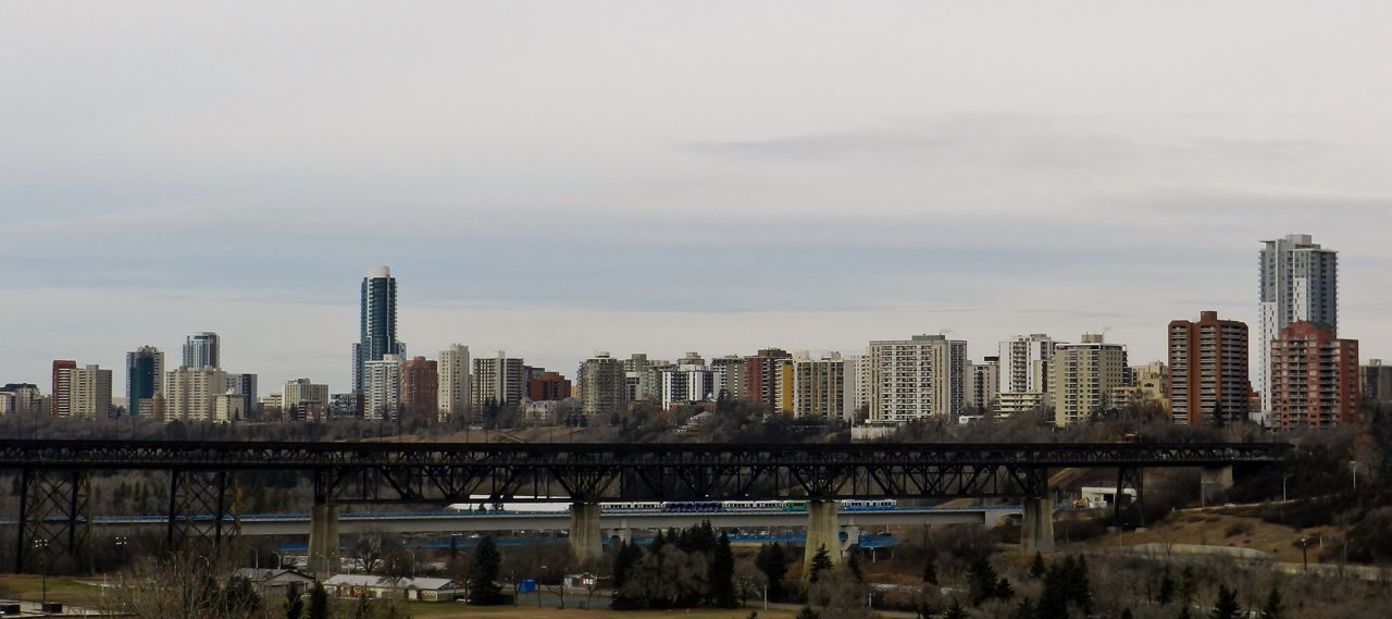 Sask. Dr. Whyte Ave 2019-10-30 140.JPG