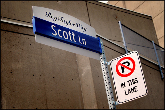 Scott Lane sign.jpg