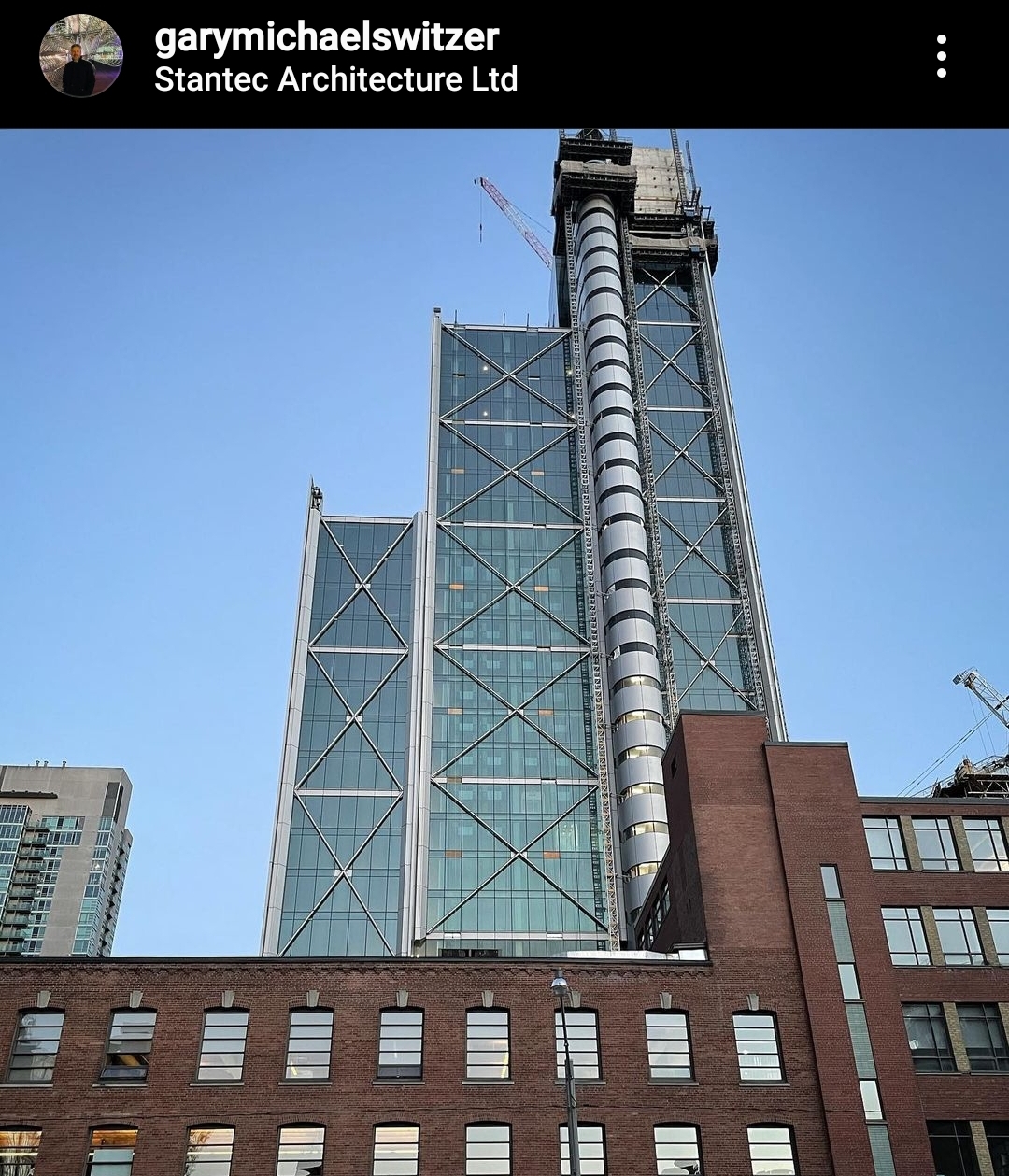 Screenshot_20210624-100420_Instagram.jpg