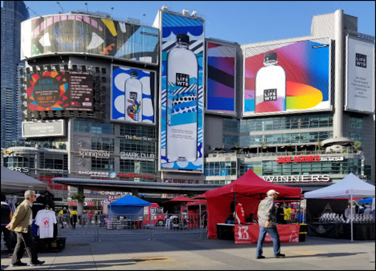signs Dundas Square.jpg