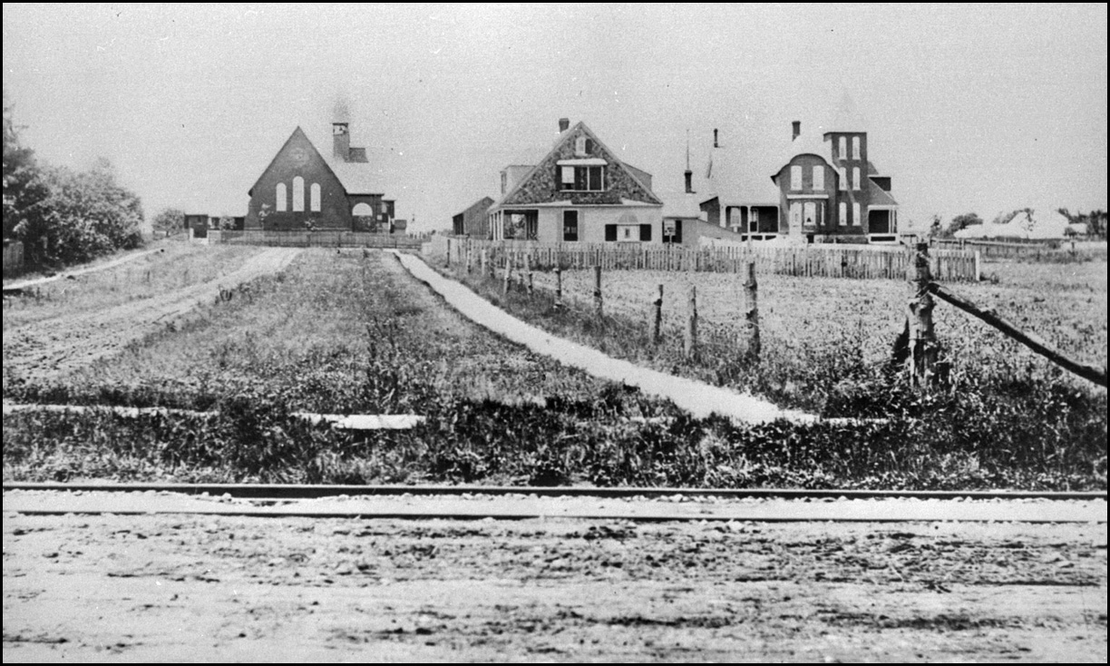 St. Clement's Ave., looking west from Yonge St. to St. Clement's Church. 1903   TPL.jpg