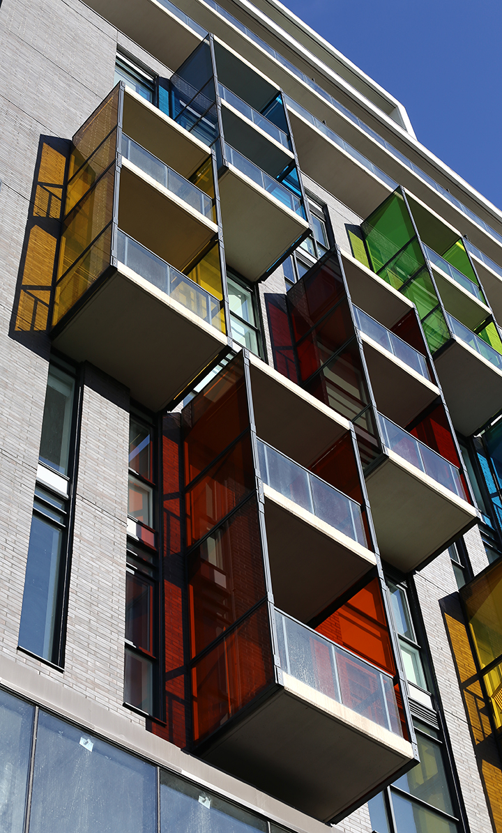 thecollegecondo1720.jpg