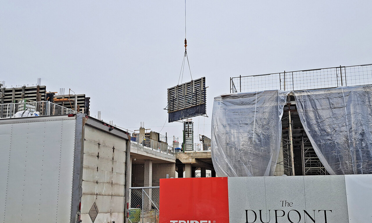thedupont-01.jpg