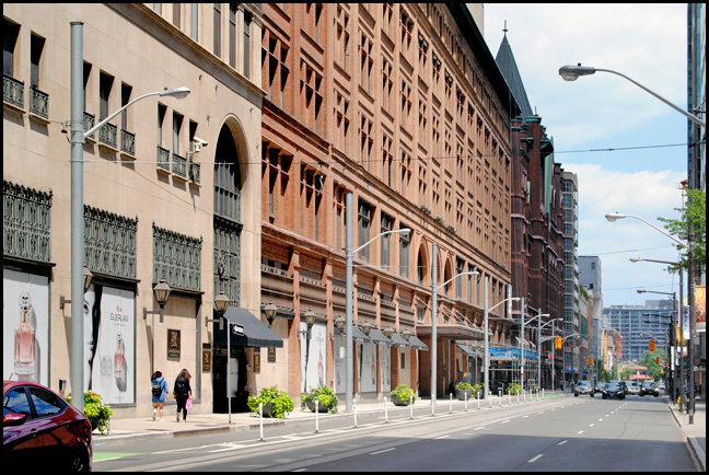 TN Richmond St. W.jpg