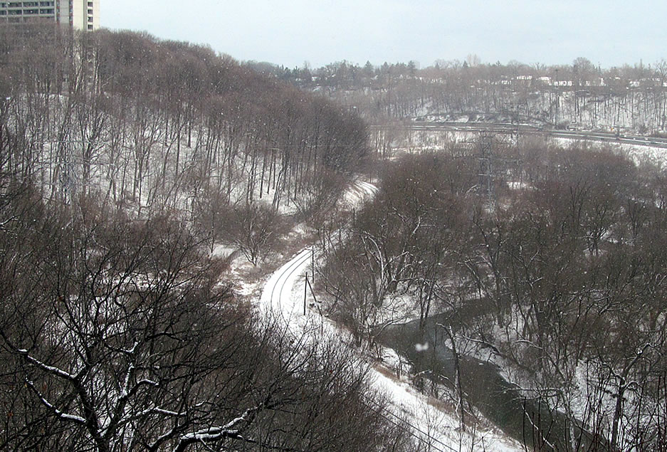 todmorden-station-from-leaside-bridge-now.jpg