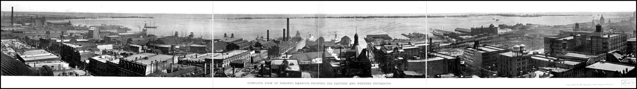 Toronto Harbour 1910 - Panoramic View Company of Toronto - Library of Congress.jpg