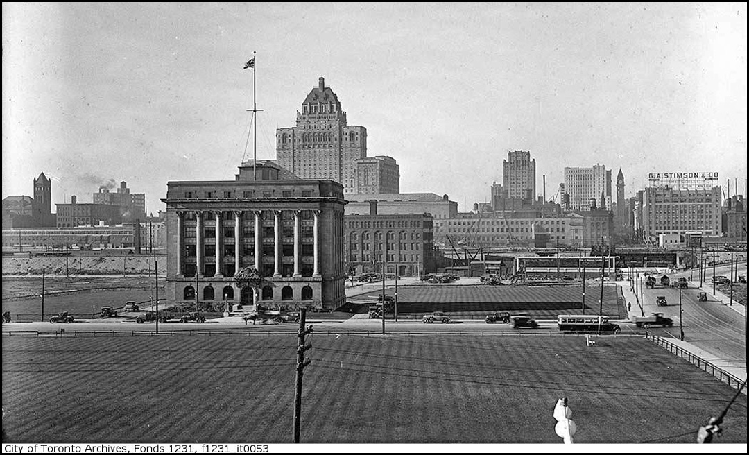 Toronto skyline 1929.jpg