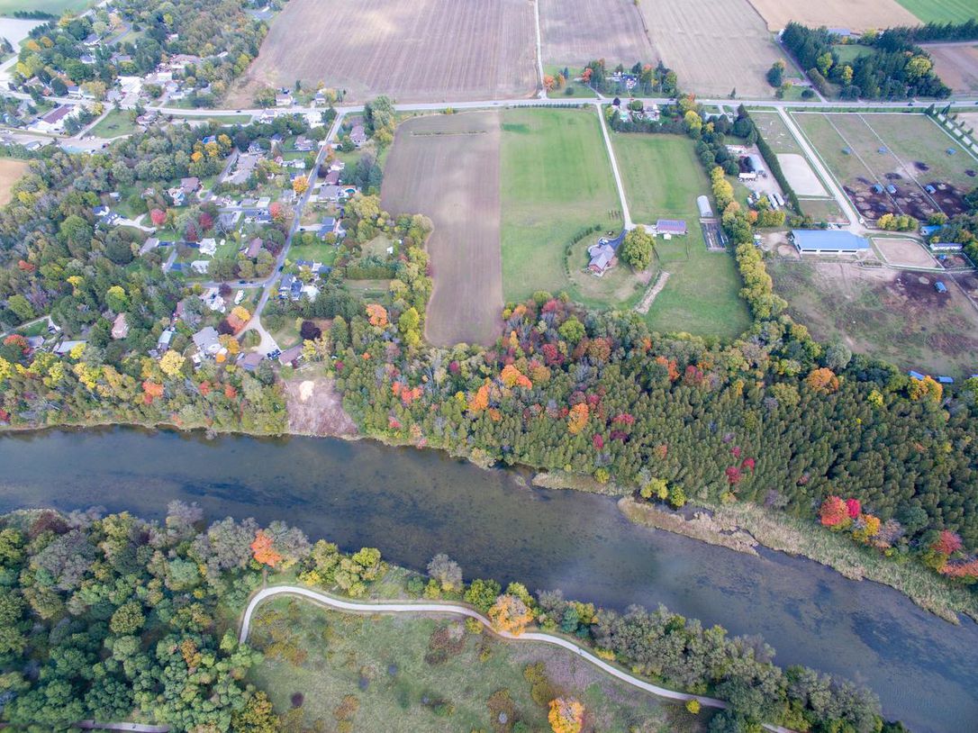 ttt_aerial_view_of_bloomingdale_property_004.jpg