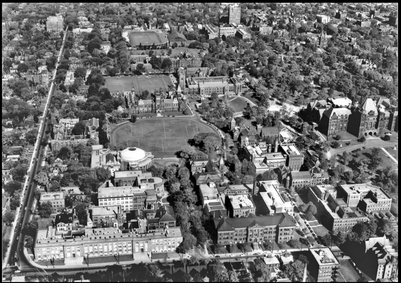 University of Toronto Campus  1950  UofT Archives.jpg