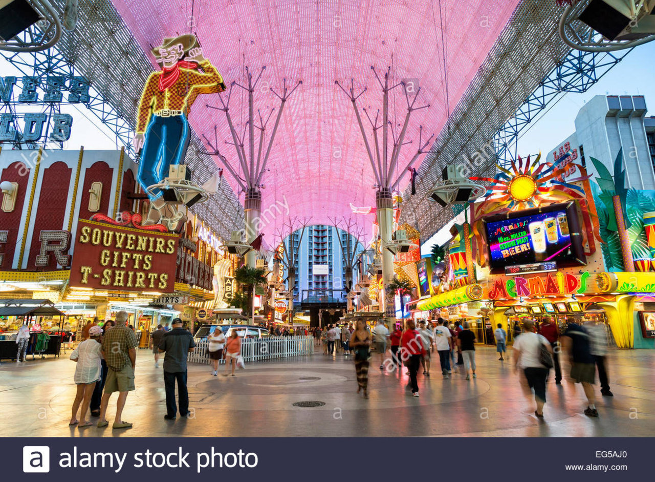 usa-nevada-las-vegas-downtown-old-las-vegas-fremont-street-EG5AJ0.jpg