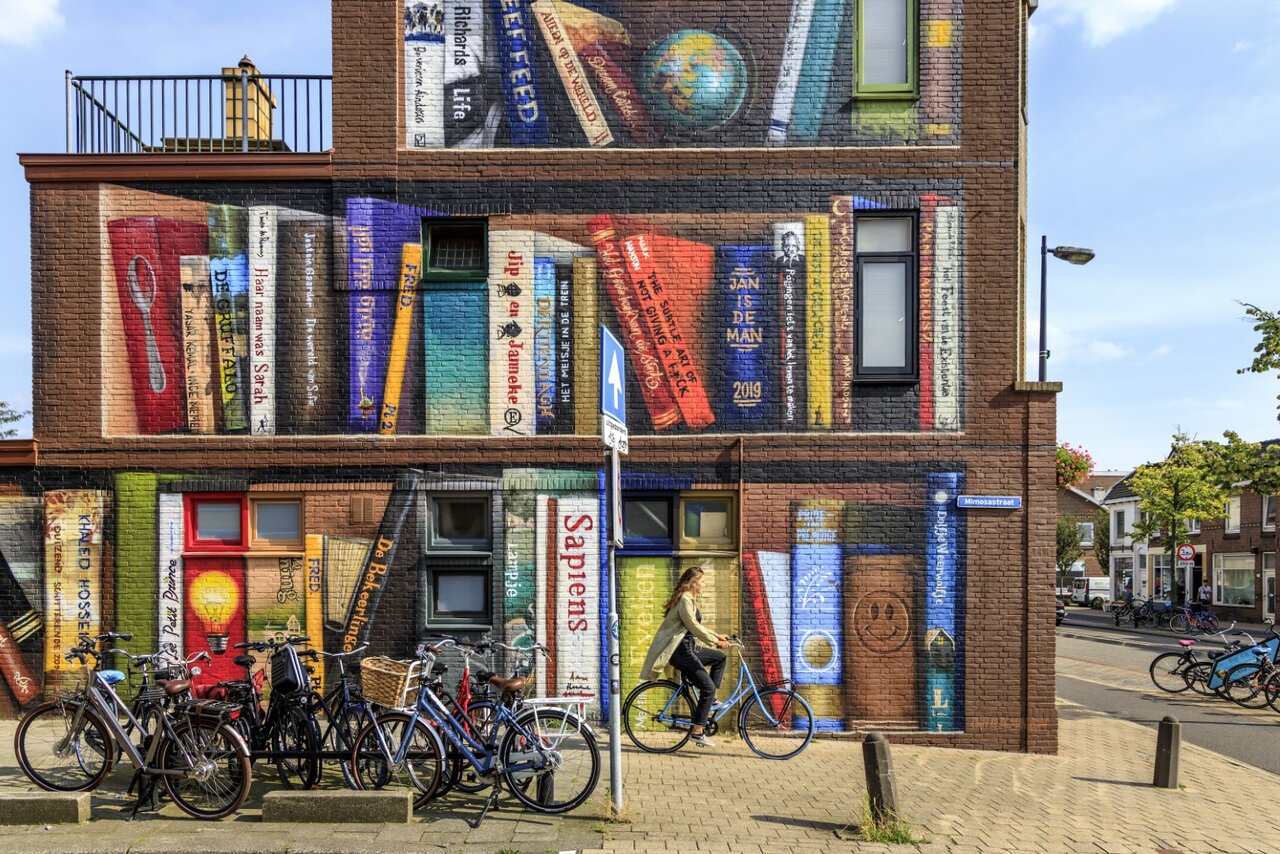 utrech faux library.jpeg