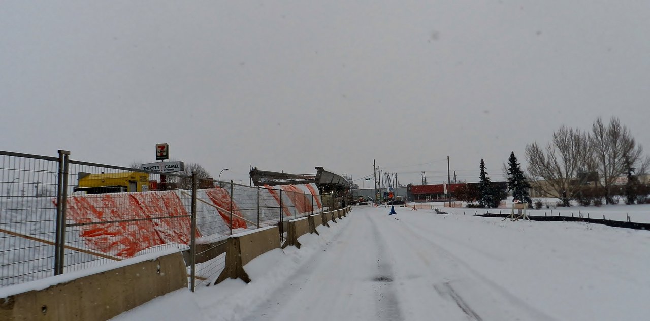 Valley Line LRT Bridge @ Argyll 2019-11-09 001.JPG
