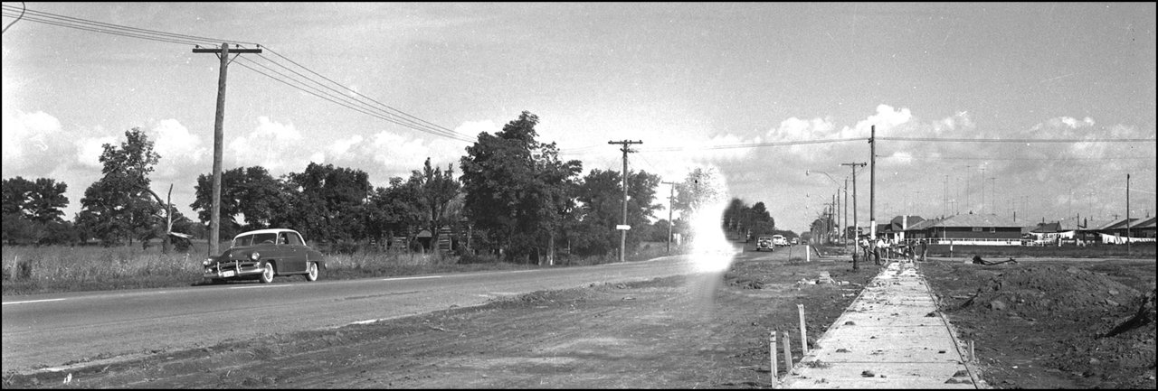 Victoria Park Ave., looking north towards Ellesmere Ave.  1956  TPL.jpg