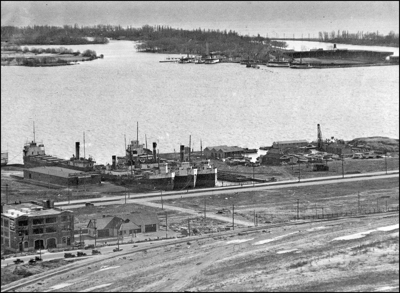 View towards Hanlan's Point 1929 TPL.jpg