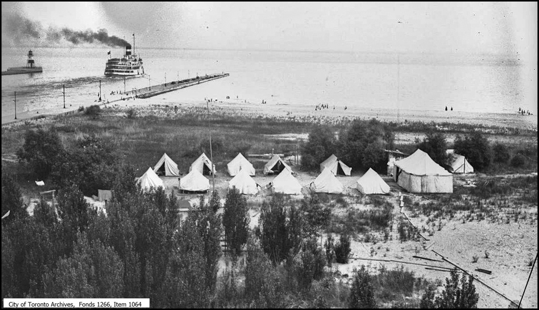 Ward's Island - tent colony at Eastern Gap 1923.jpg