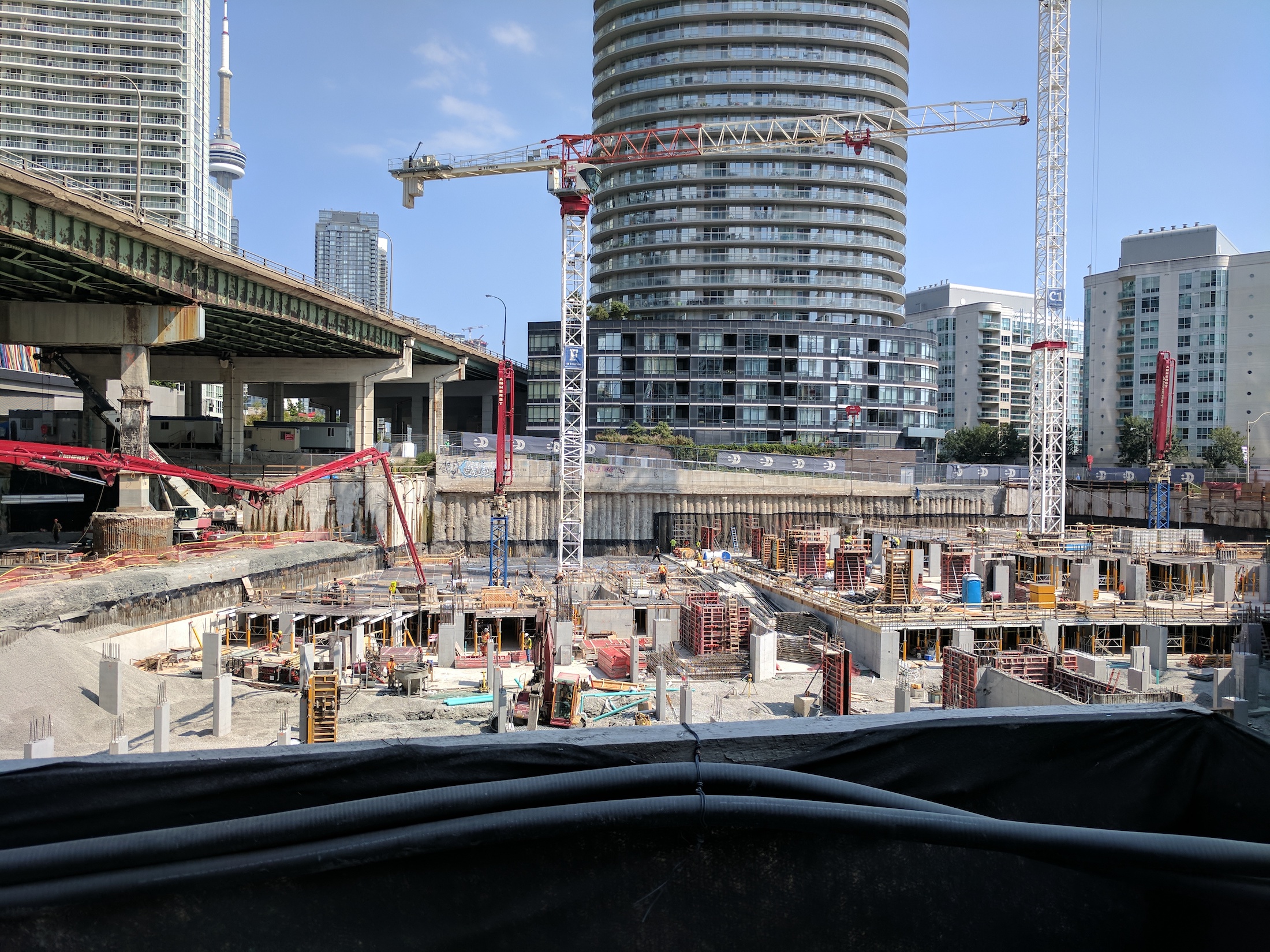 Westblock2.jpg