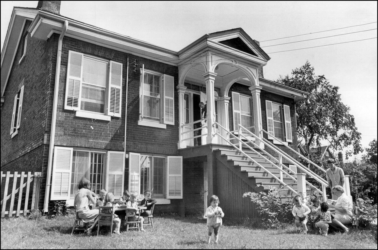 Withrow Park Day Nursery, originally Neil Kennedy Bain house, Dingwall Avenue, north side, bet...jpg