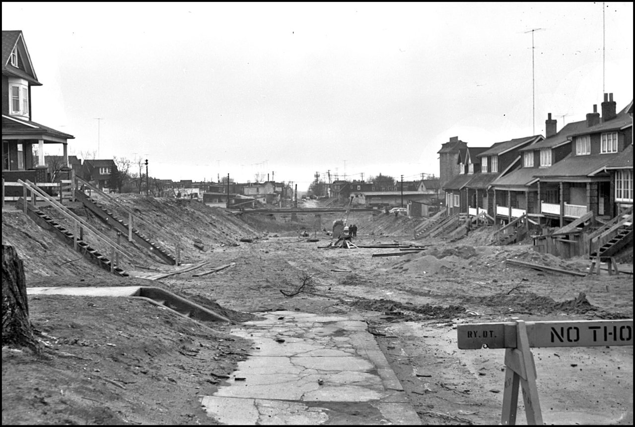 Woodbine Ave. looking s. from s. of Merrill Ave. to C.N.R. crossing 1955 TPL.jpg