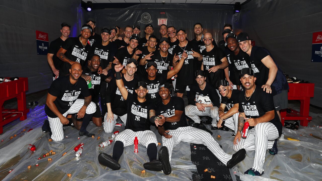 Yankees clinch Wild Card.jpg