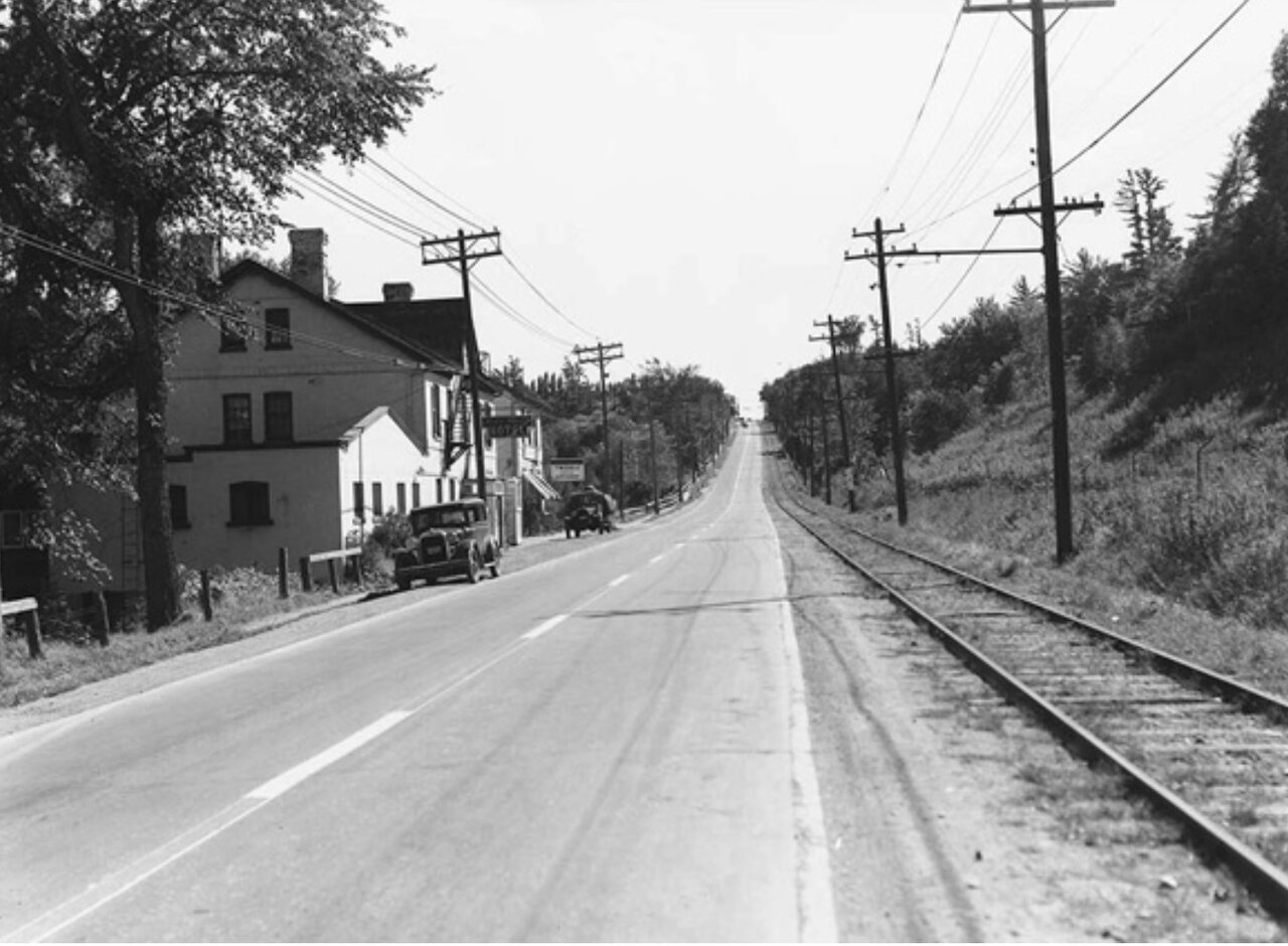 Yonge 1936.jpg Yonge 1936.jpg