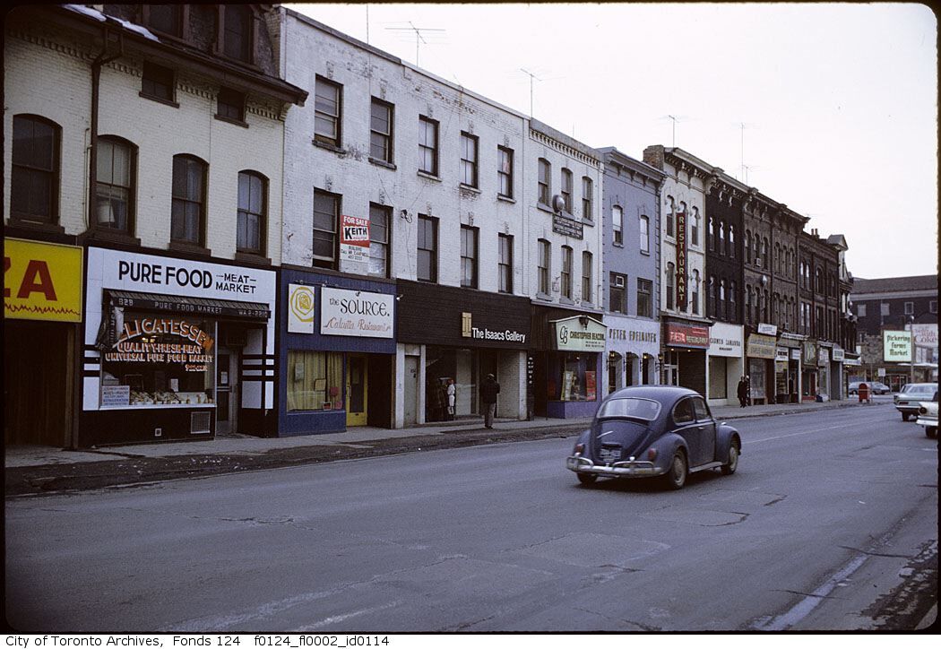 Yonge and Yorkville 2.jpg