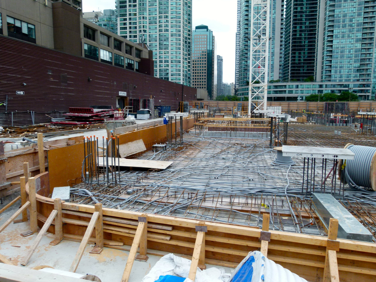 Yonge1.jpg