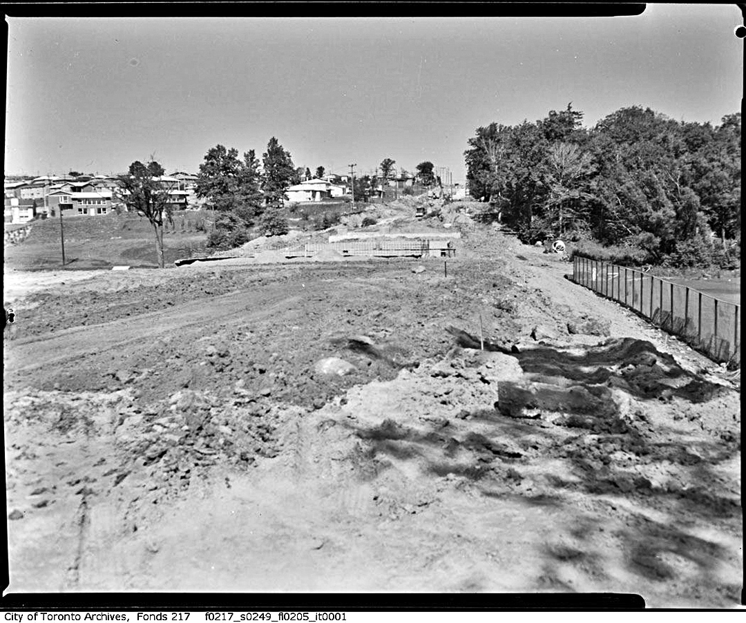 York Mills Rd., E. of Don Mills Rd. looking E. 1964.jpg