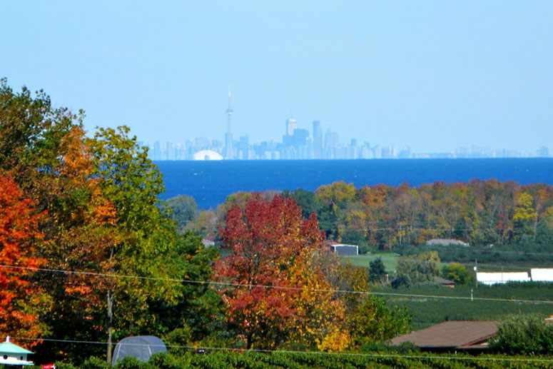 Photo Of The Day On A Clear Day You Can See Toronto From Beamsville