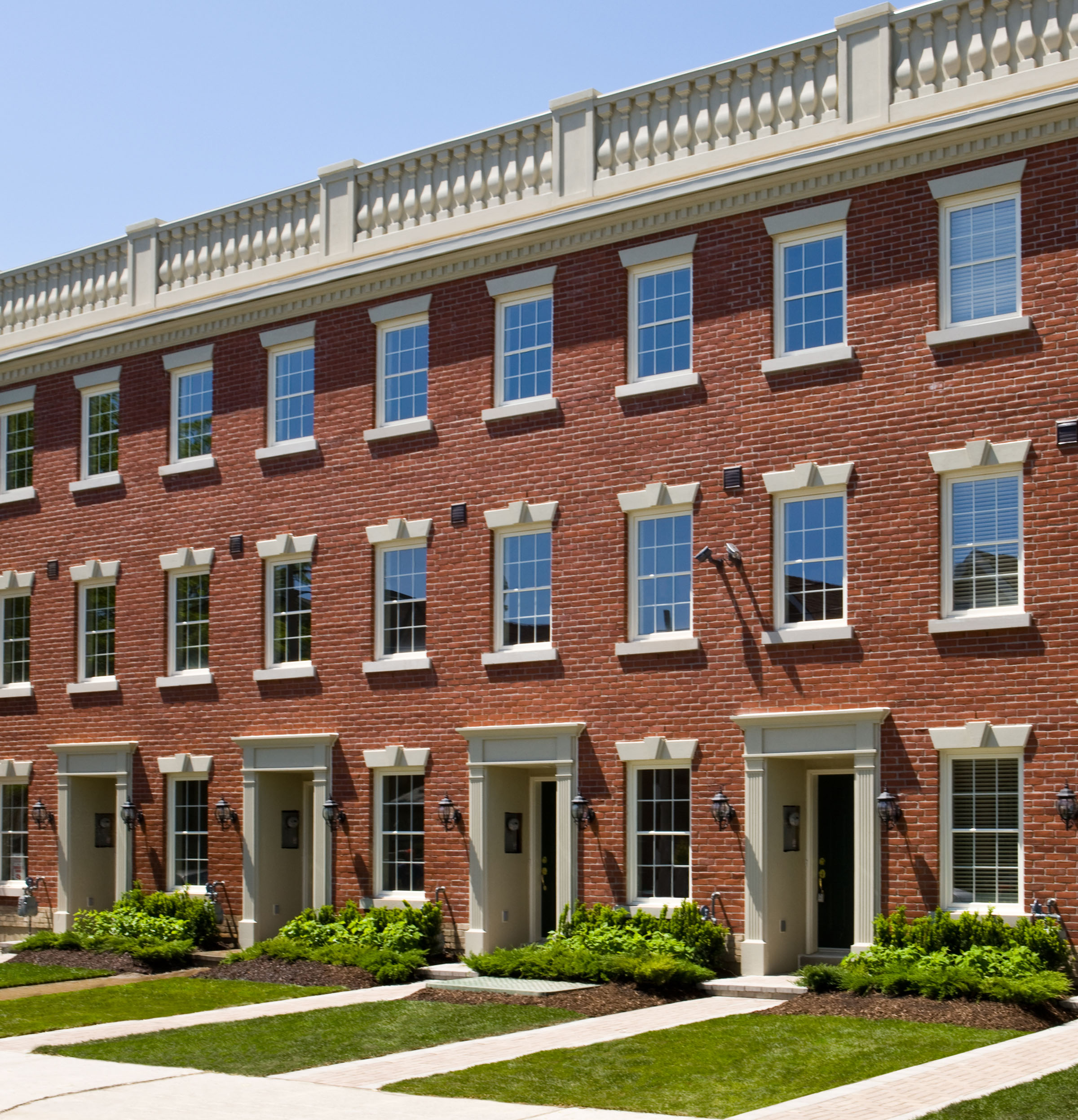 Dupont Terrace Brings Classic London Townhomes to Dupont and Dufferin