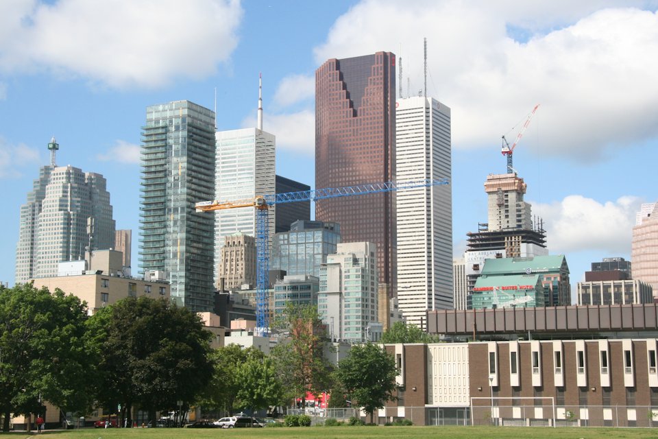 Throwback Thursday Moss Park Skyline UrbanToronto