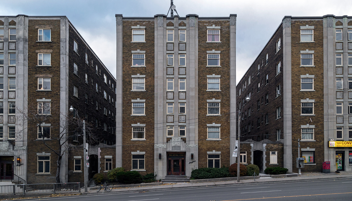Photo of the Day Mayfair Mansions UrbanToronto