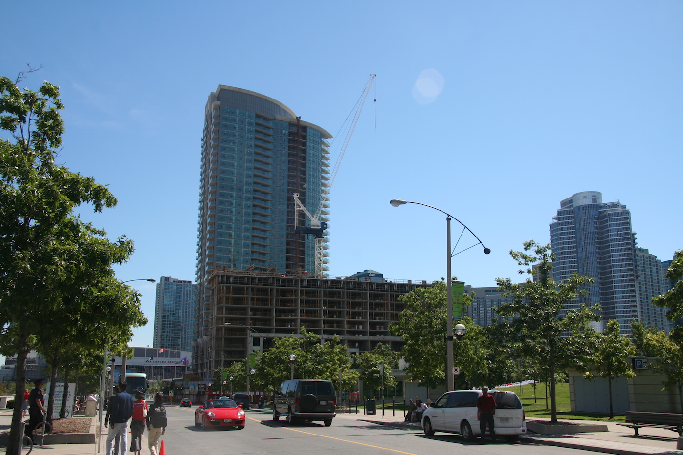 Throwback Thursday: Bremner Boulevard view of South Core | UrbanToronto