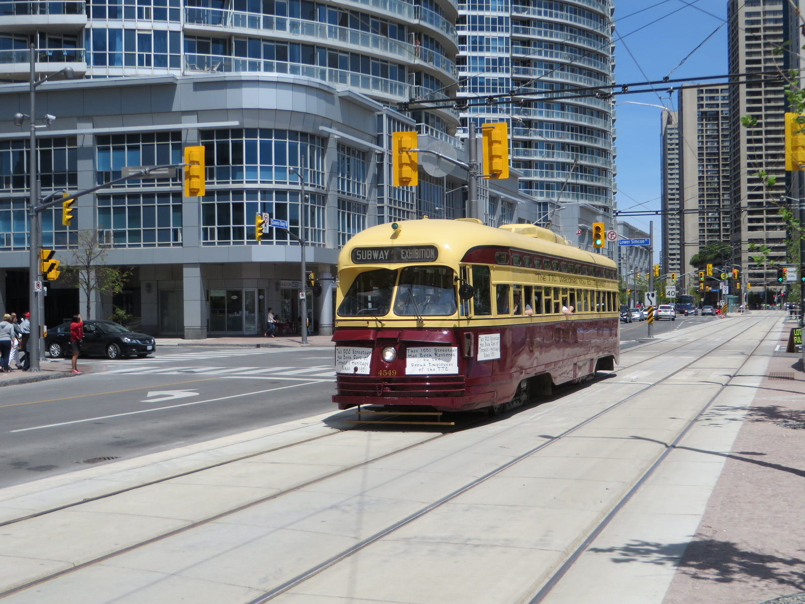 photo-of-the-day-pcc-streetcar-urbantoronto