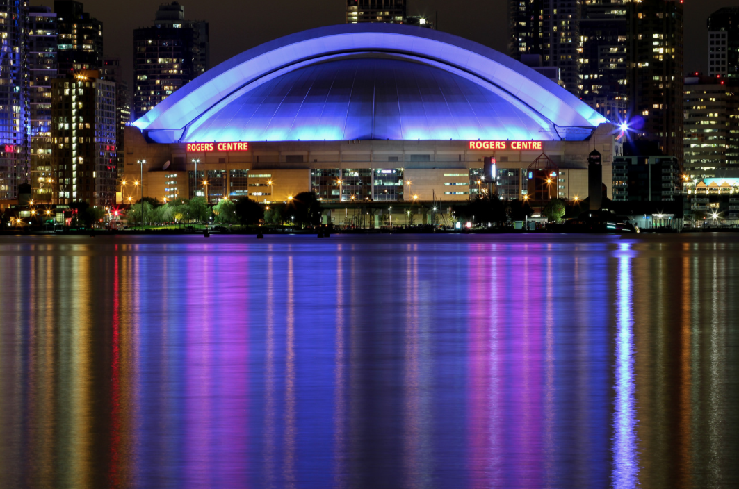 First visit to Rogers Center last night - you have a beautiful ballpark! My  favourite one of the trip so far… : r/Torontobluejays