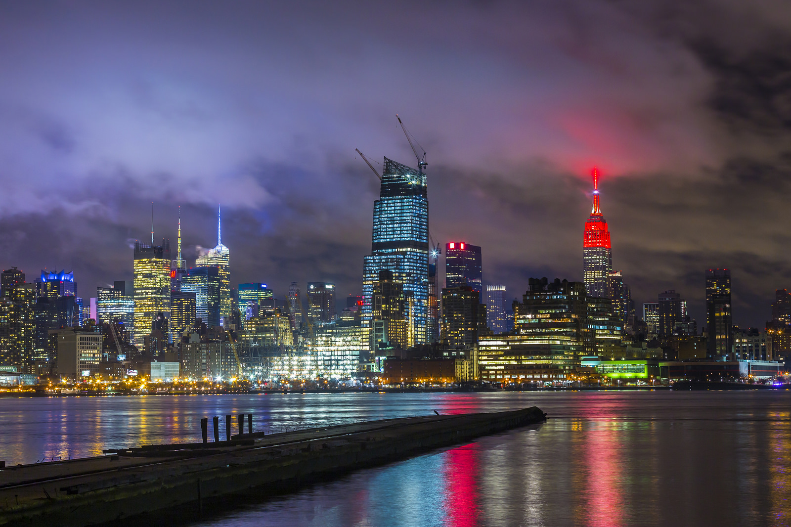 Viewfinder 10 Hudson Yards at Night SkyriseCities