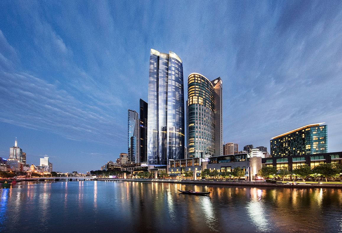 Crown tower. Мельбурн Квинсбридж. Crown Queensbridge Tower Melbourne. Площадь Queensbridge в Мельбурне. Известные строительные компании Австралии.