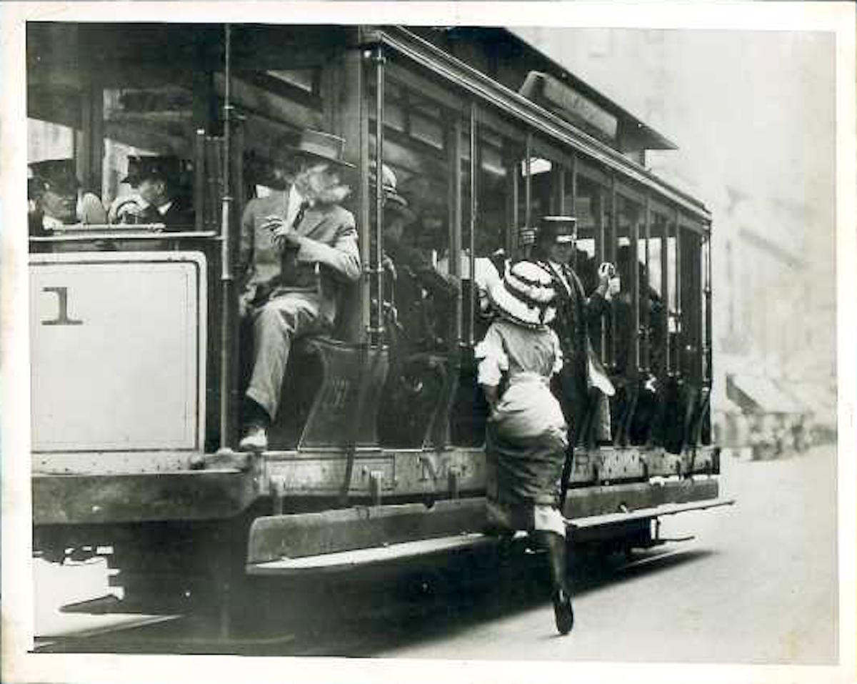 Dodging Brooklyn's Streetcars: 1895