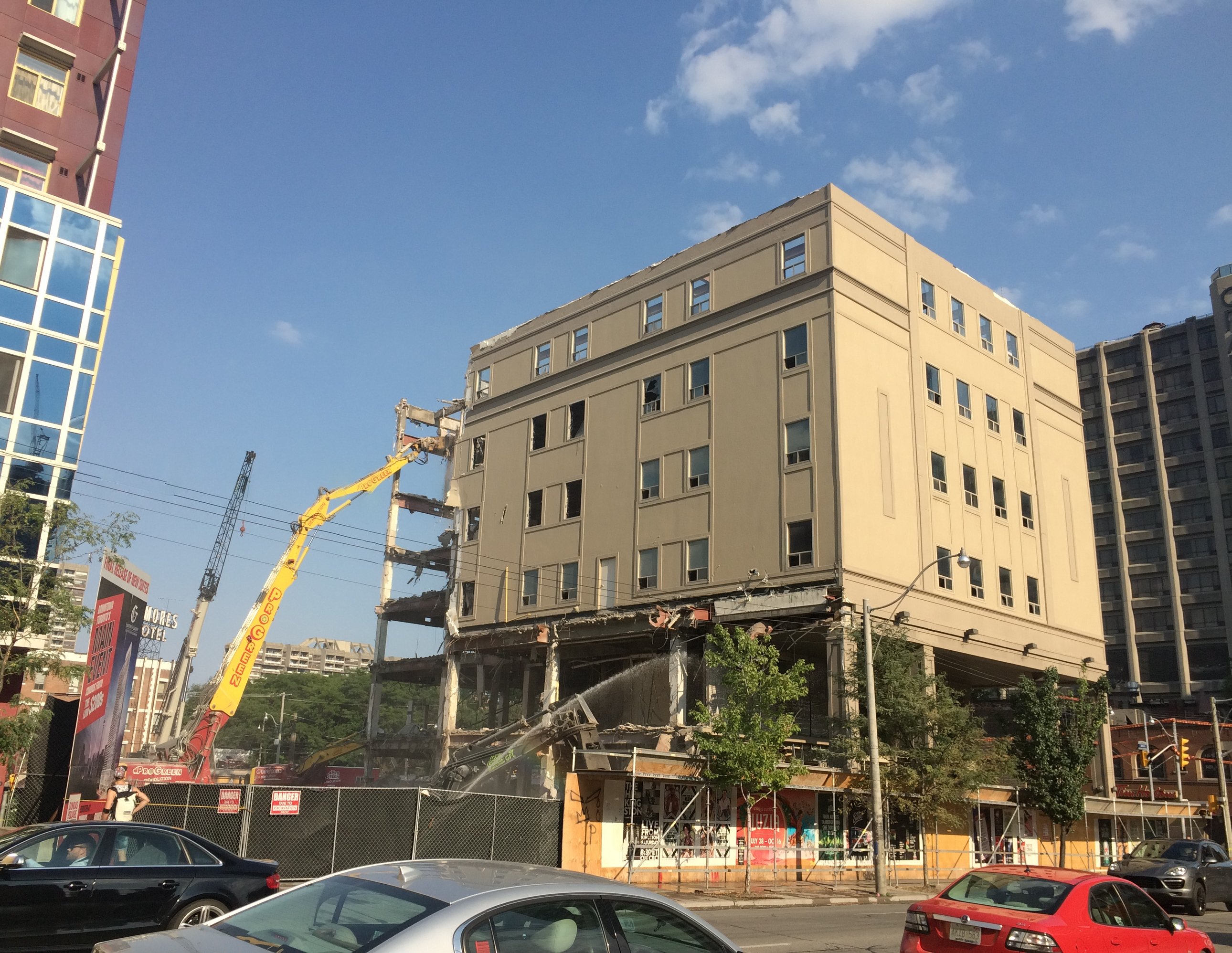 Demolition Paving Way For Gupta S Dundas Square Gardens Urbantoronto