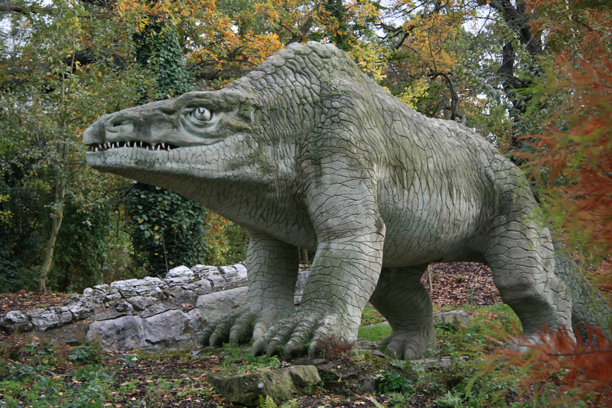 Crystal Palace Park (парк с динозаврами)