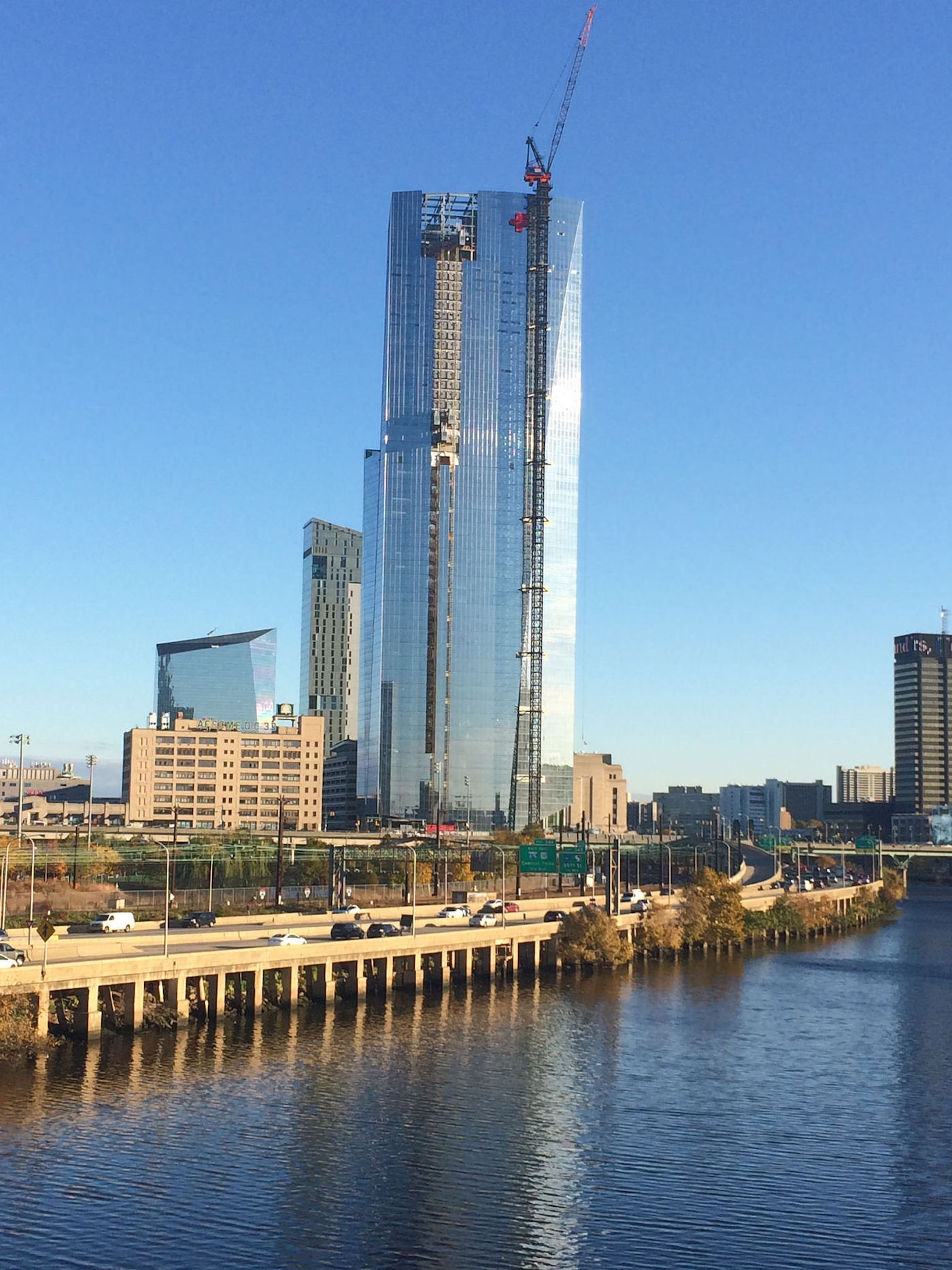 Philadelphia's FMC Tower Gets Red-Lettered Branding | SkyriseCities