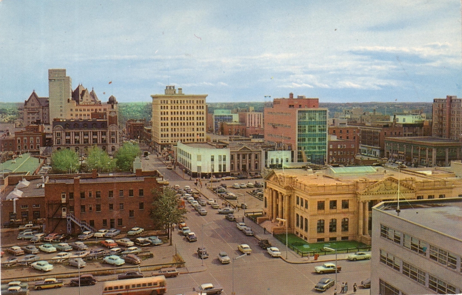 The 1908 courthouse of Edmonton, Alberta. Demolished in 1972 for the