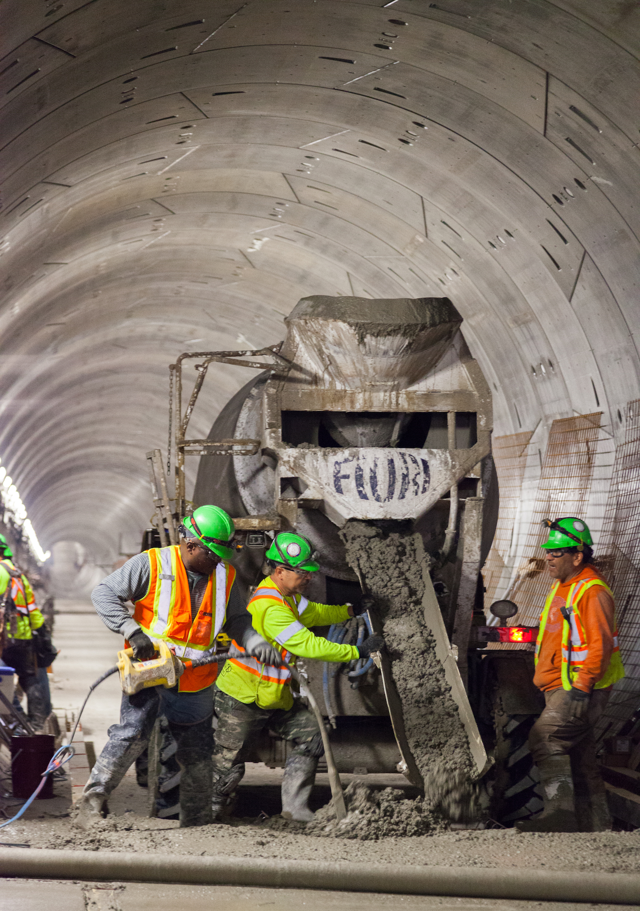 Transit Progress: Into the Crosstown LRT's West Tunnel Portal