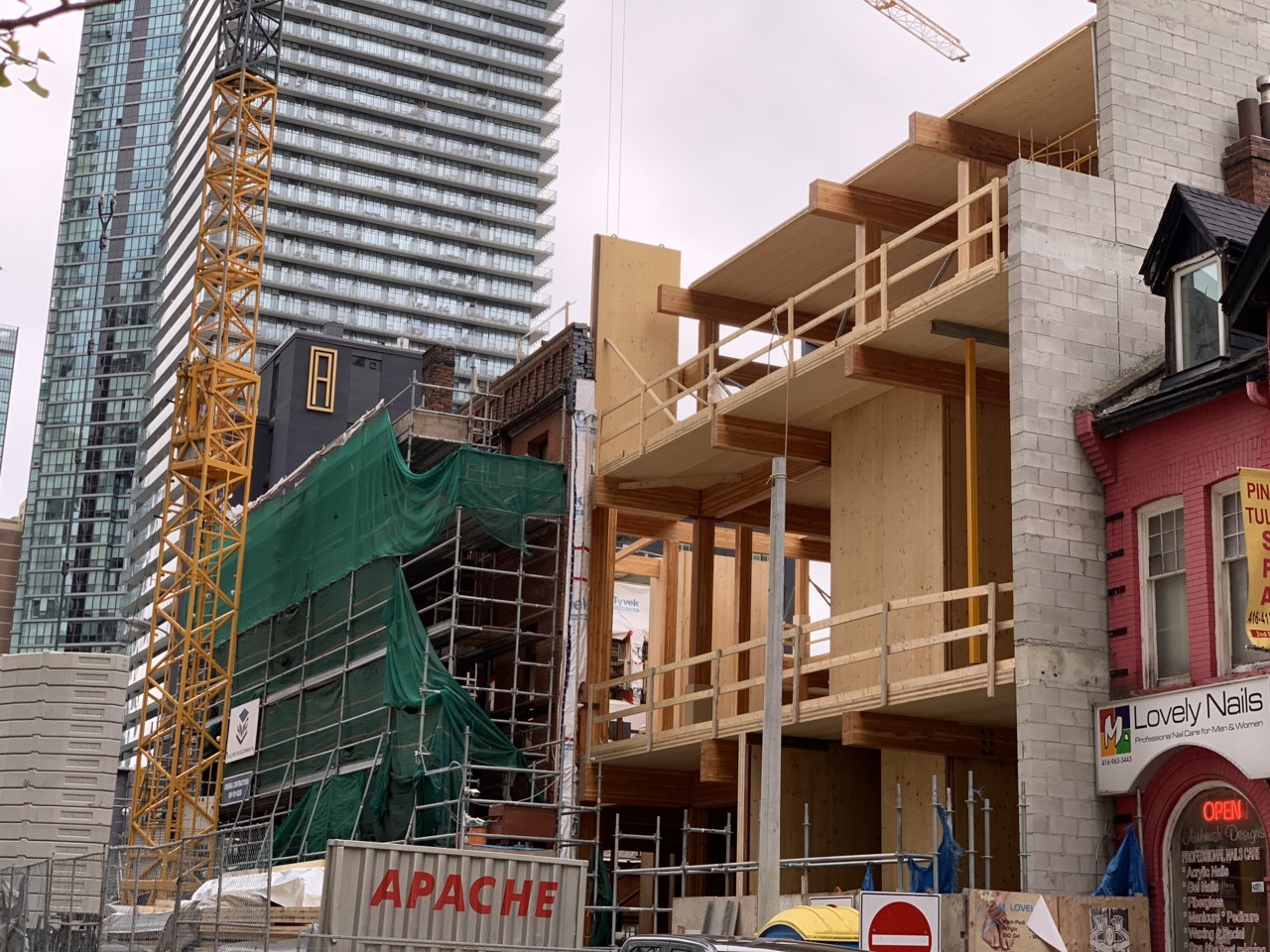 Wood Frame Shoppers Drug Mart Rebuild Progresses On Yonge