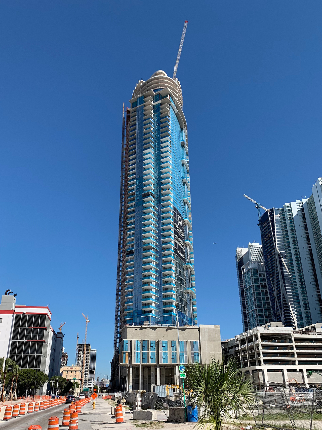 CAOBA - The Skyscraper Center