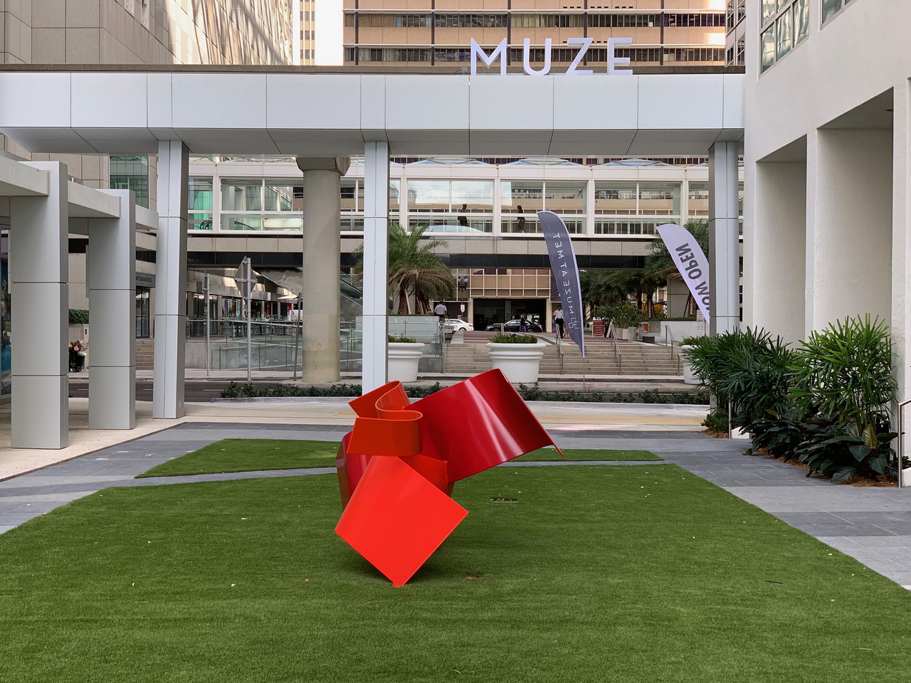 Muze At Met Apartments Miami