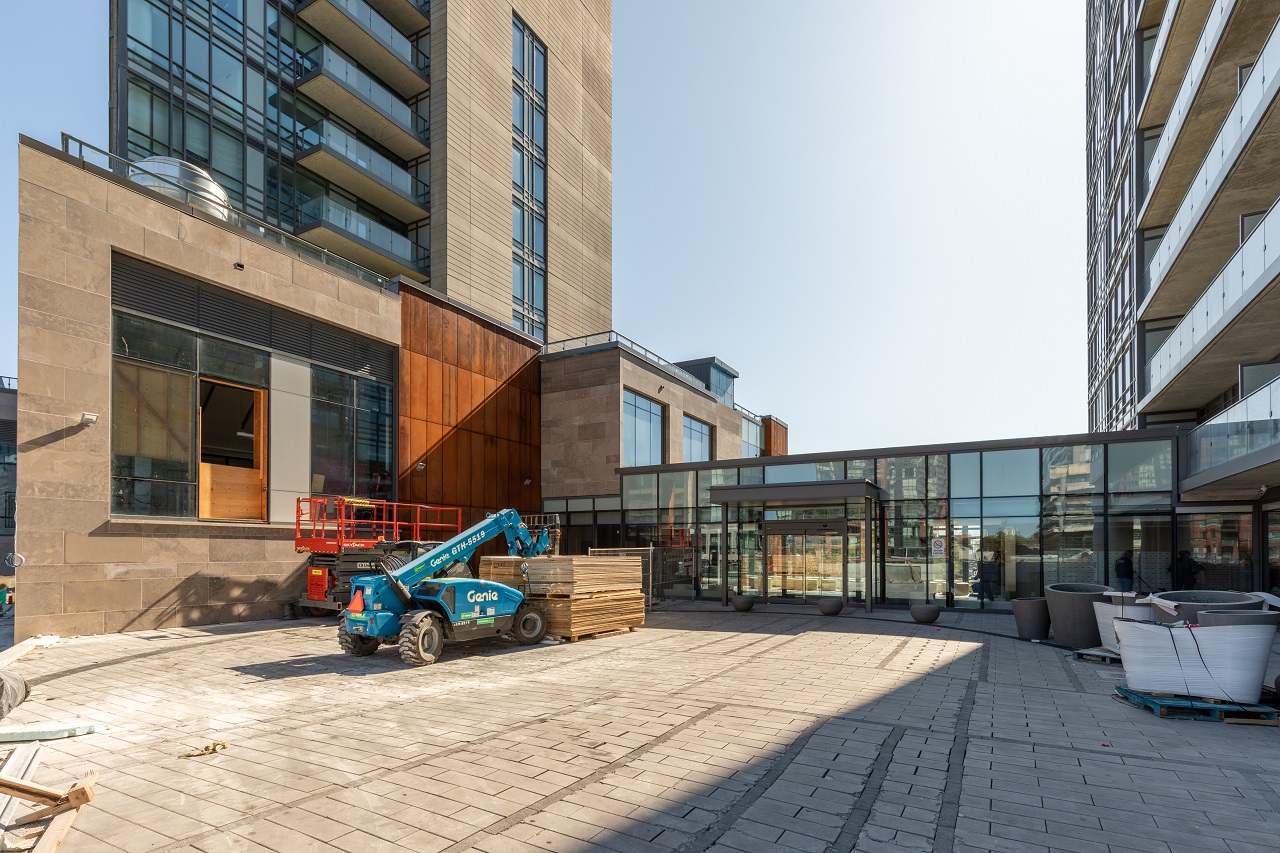 Residents And Businesses Populating King High Line Complex Urbantoronto