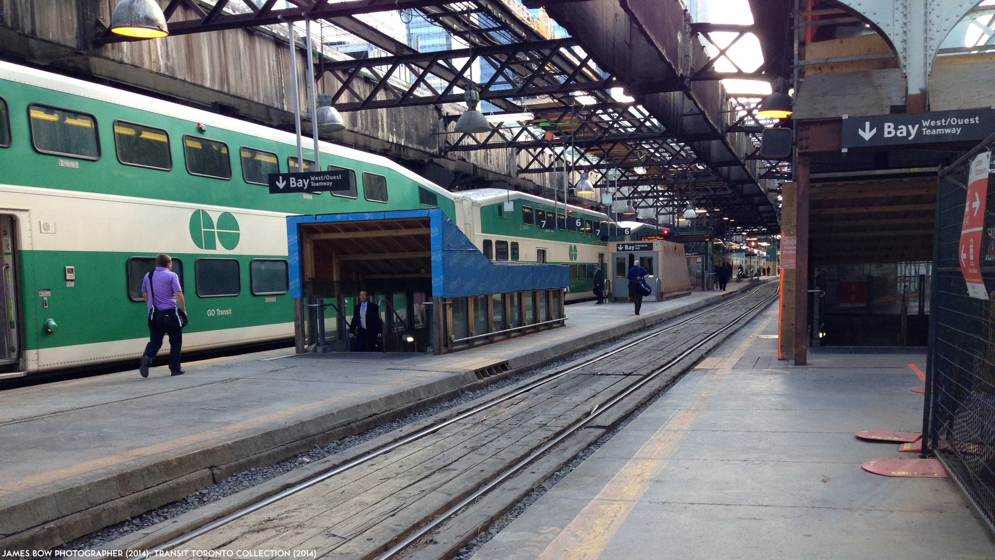 toronto union station platforms