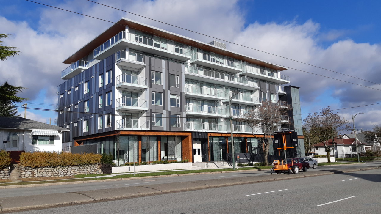 Condo Building Incorporates New Home for Oakridge United Church