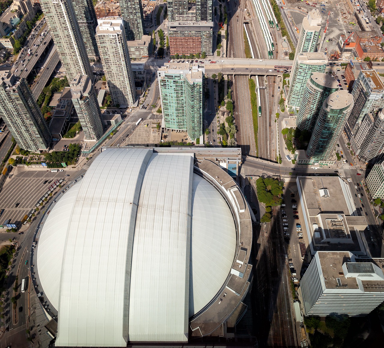 Here are exclusive new photos inside the Rogers Centre renovations in  Toronto 😯 Read the full story at blogTO.com 💻 #Toronto…